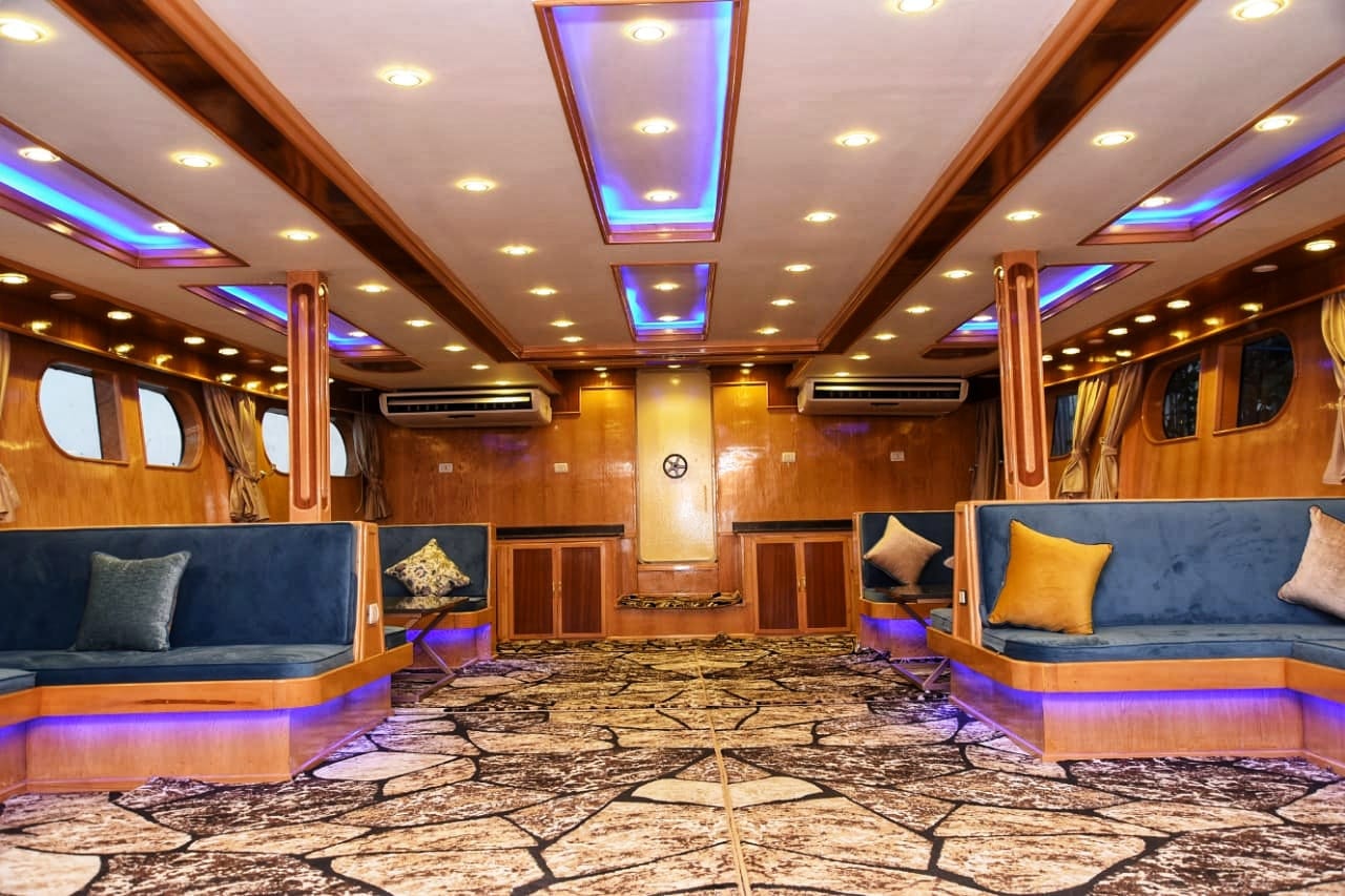 Crucero con Cena por el Nilo en El Cairo