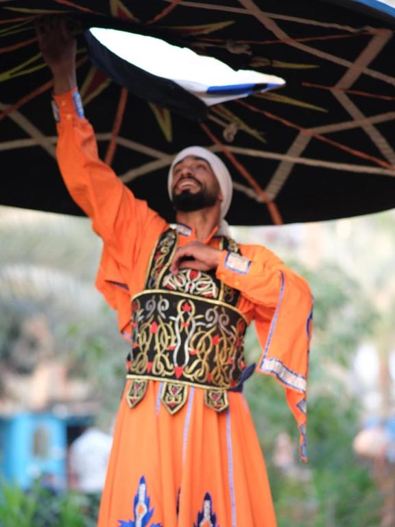 dahshur pyramid tour